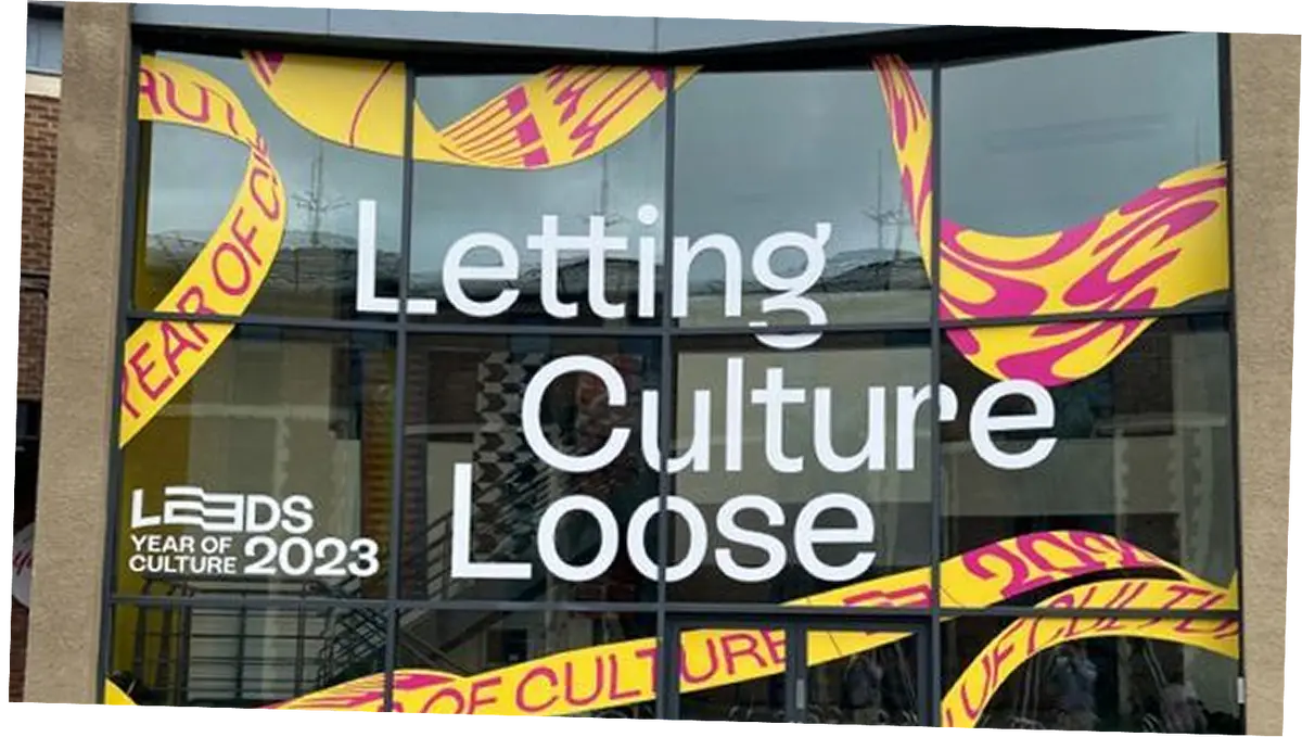 Custom storefront vinyl signage for business branding and window displays